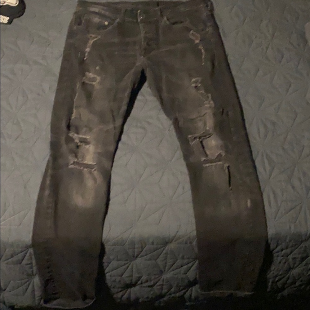H&M distressed jeans